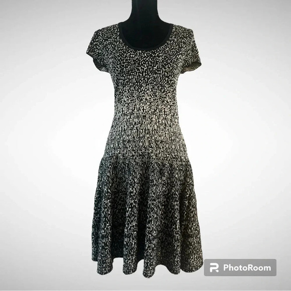 Black Label by Saks Fifth Avenue Dress - Picture 1 of 10